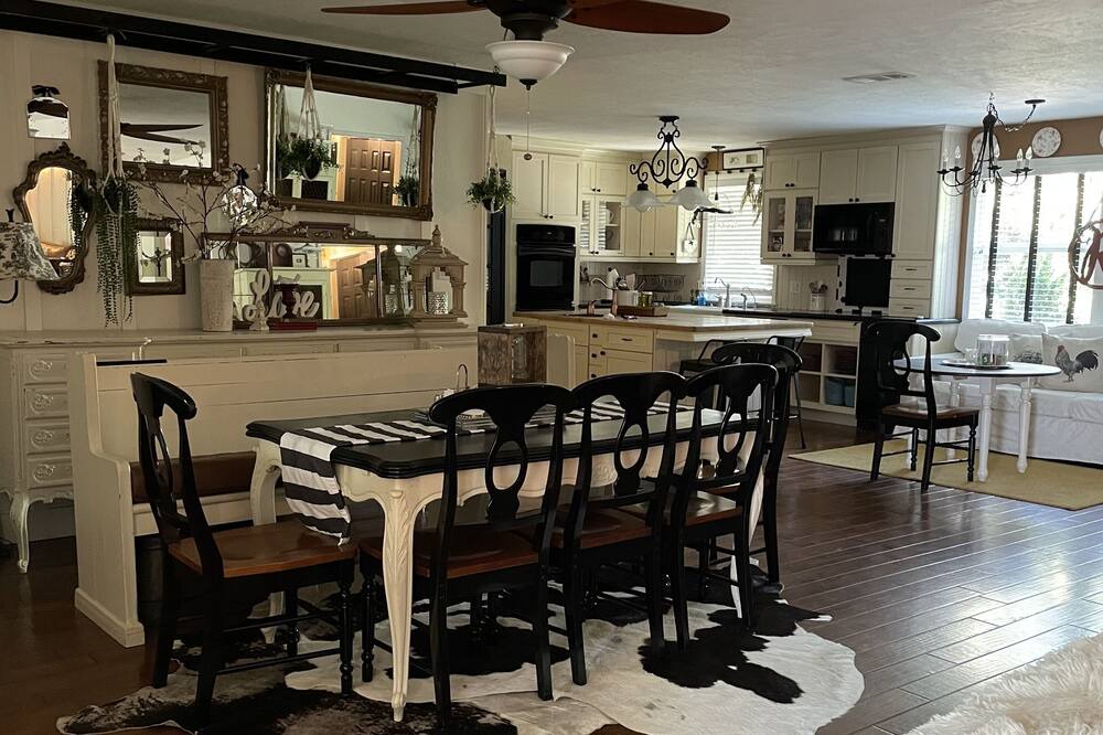 Photo of Kitchen in Dinuba