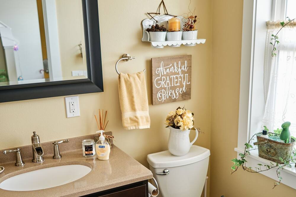 Photo of Bathroom in Sheridan