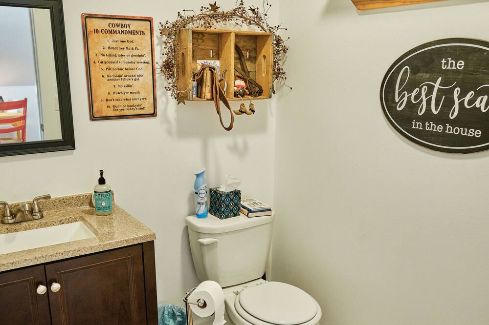 Photo of Bathroom in Sheridan