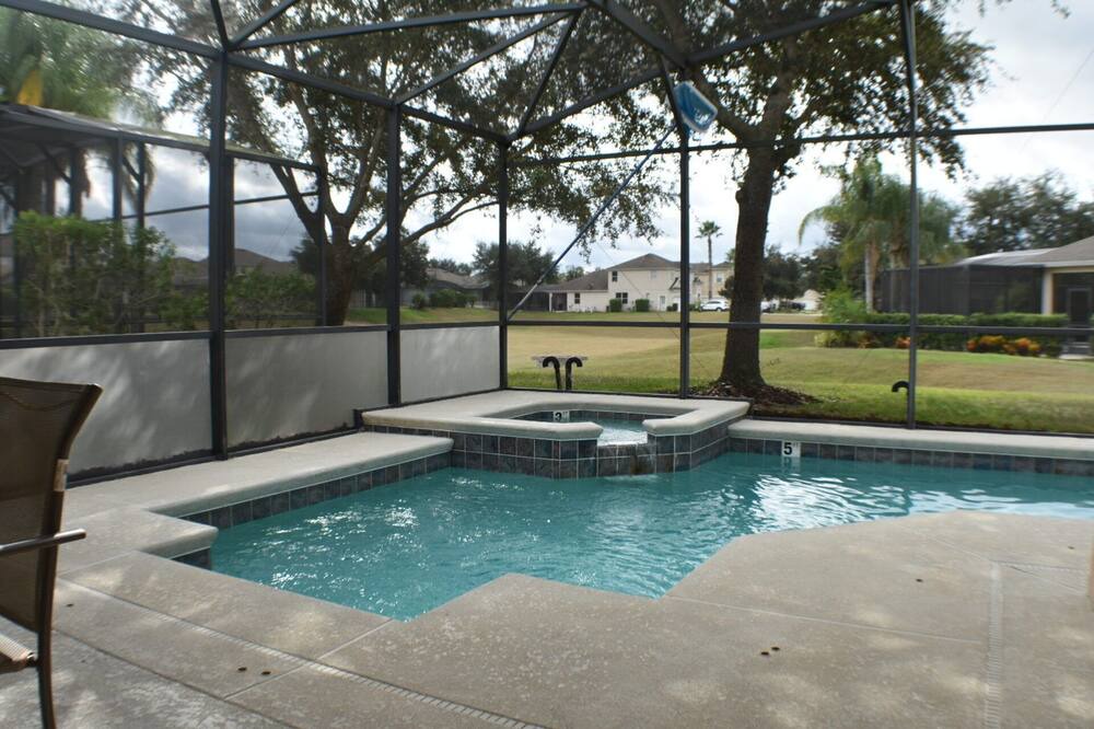 Photo of Bedroom in Haines City