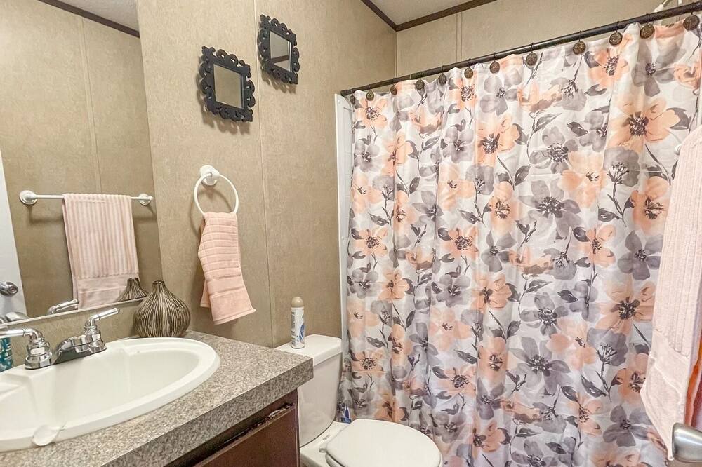 Photo of Bathroom in West Valley