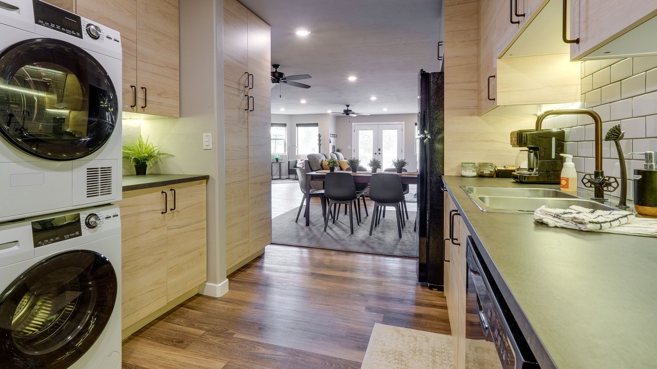 Photo of Kitchen in New Harmony