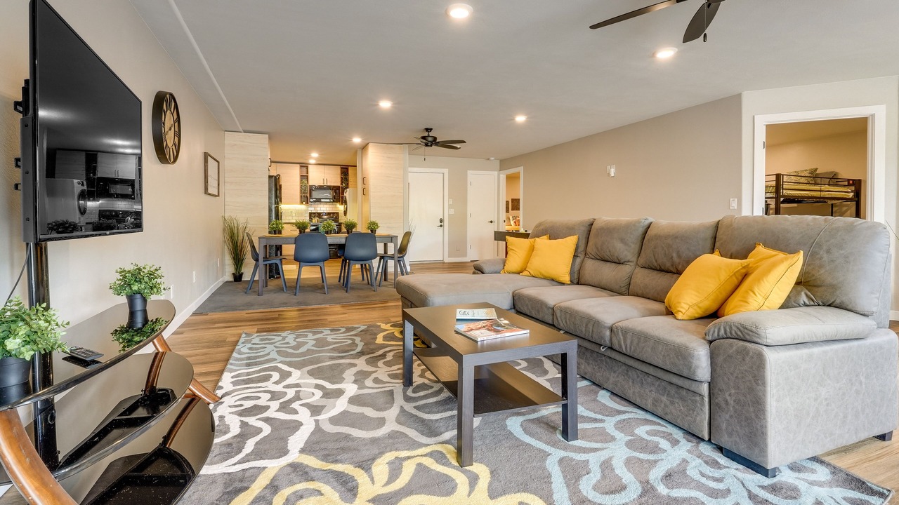 Photo of Livingroom in New Harmony