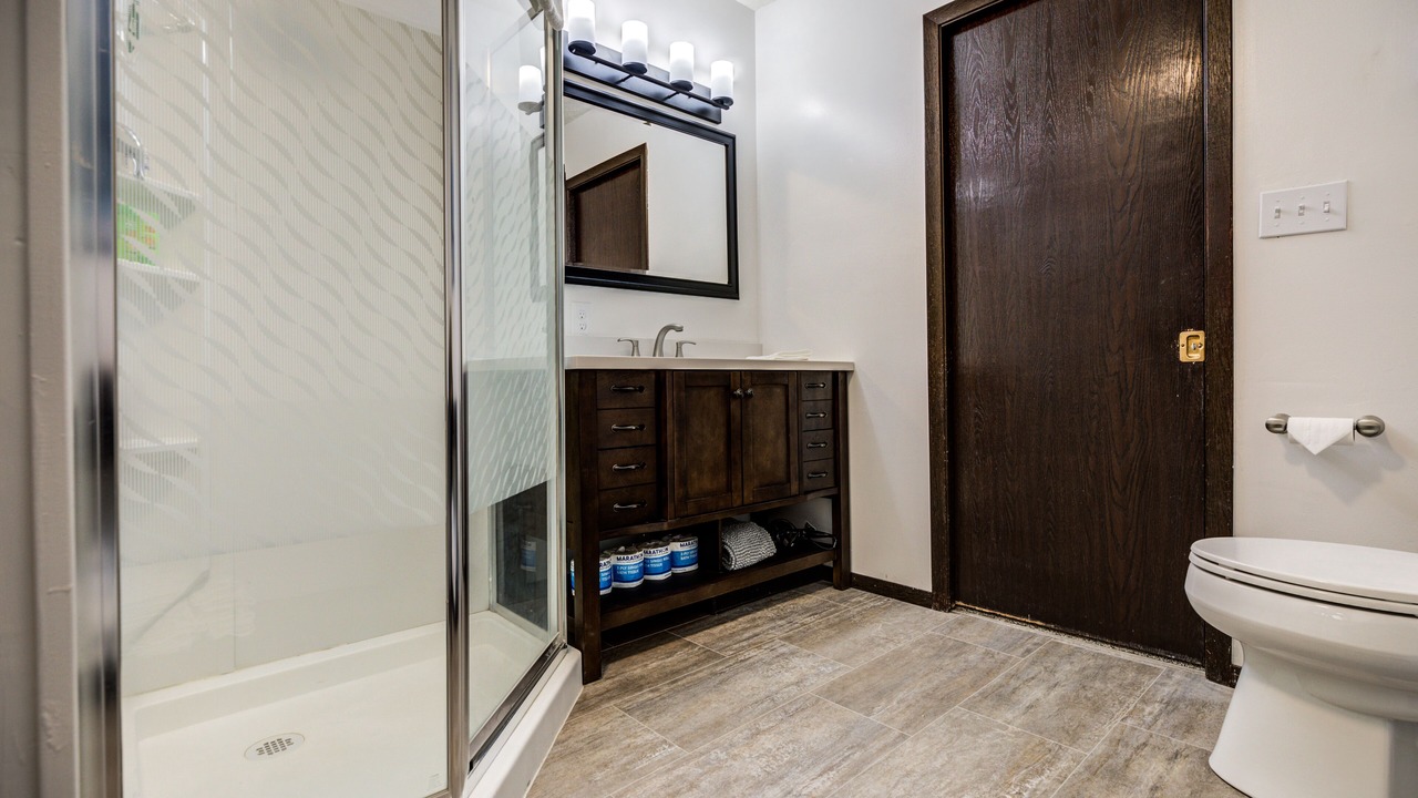 Photo of Bathroom in West Yellowstone