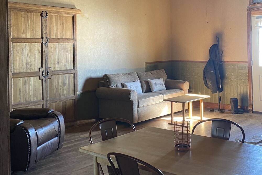 Photo of Livingroom in Riverton