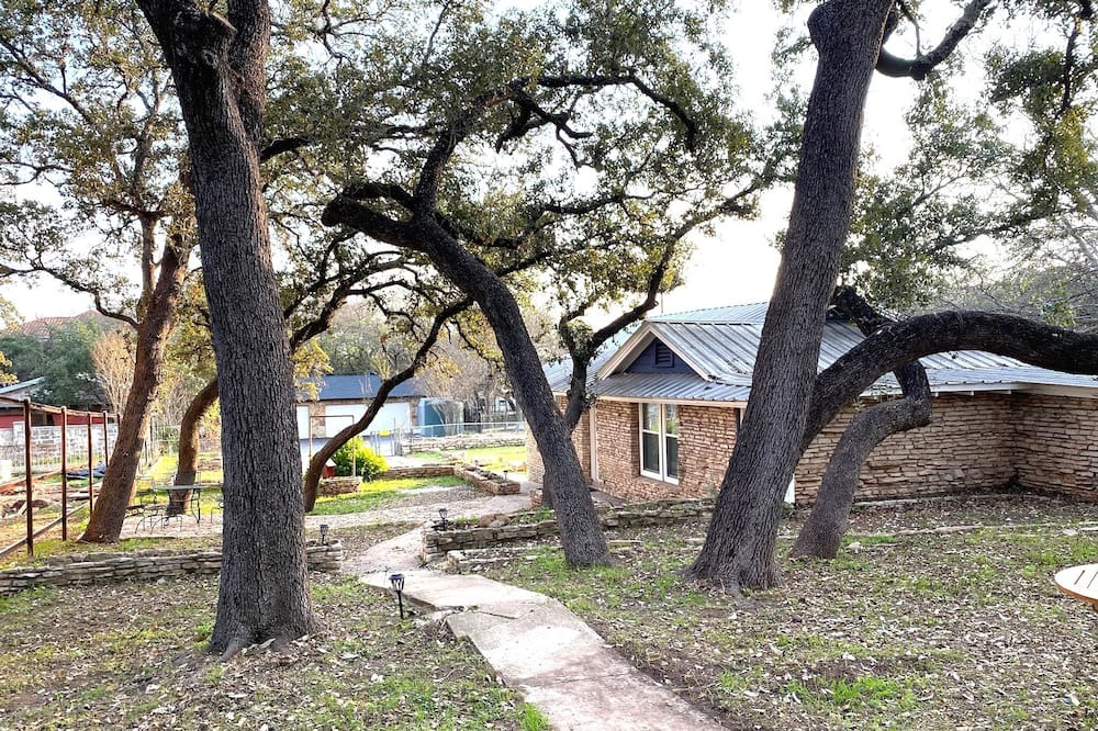 Photo of Others in Leander