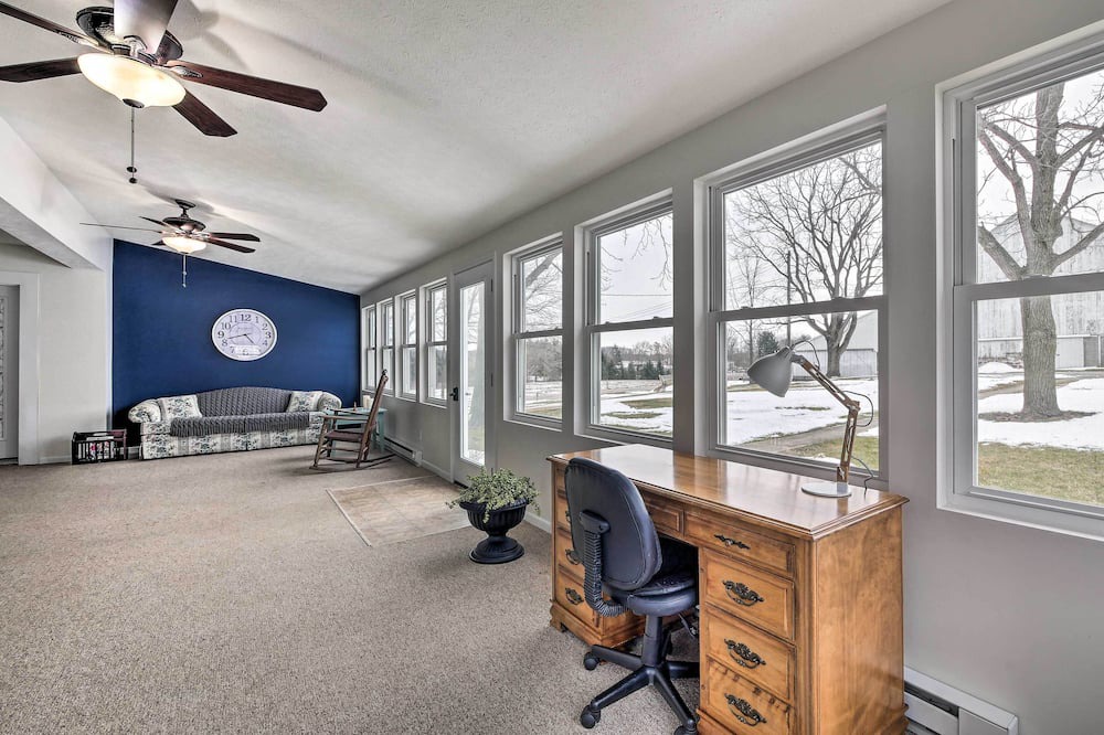 Photo of Bedroom in Ashland