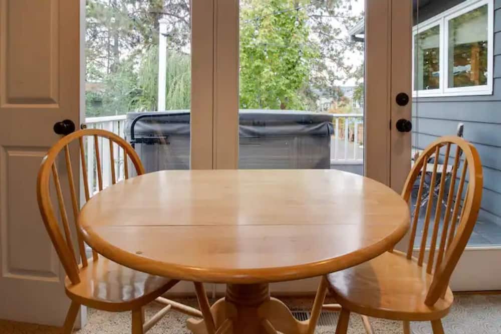 Photo of Kitchen in Orchard District