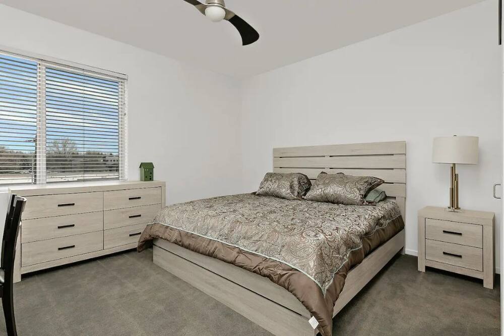 Photo of Bedroom in Veterans Park