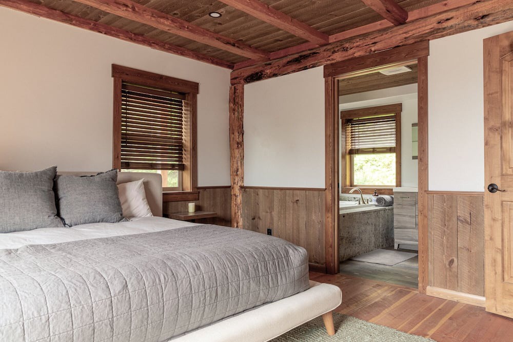 Photo of Bedroom in Marion