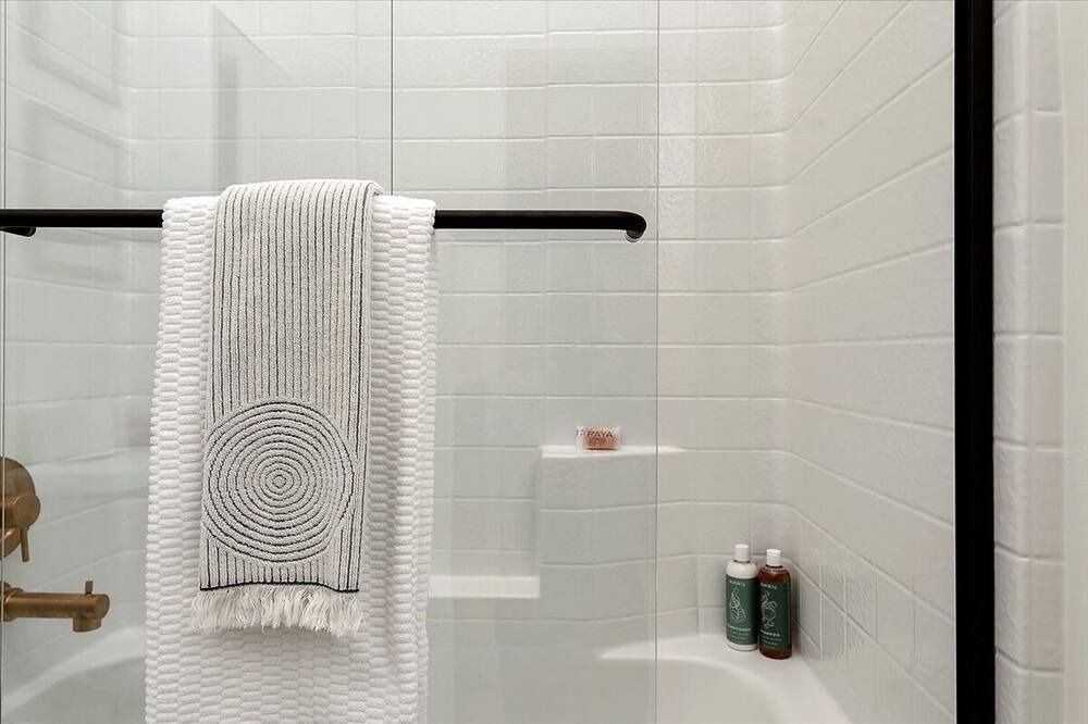 Photo of Bathroom in Southeast Boise