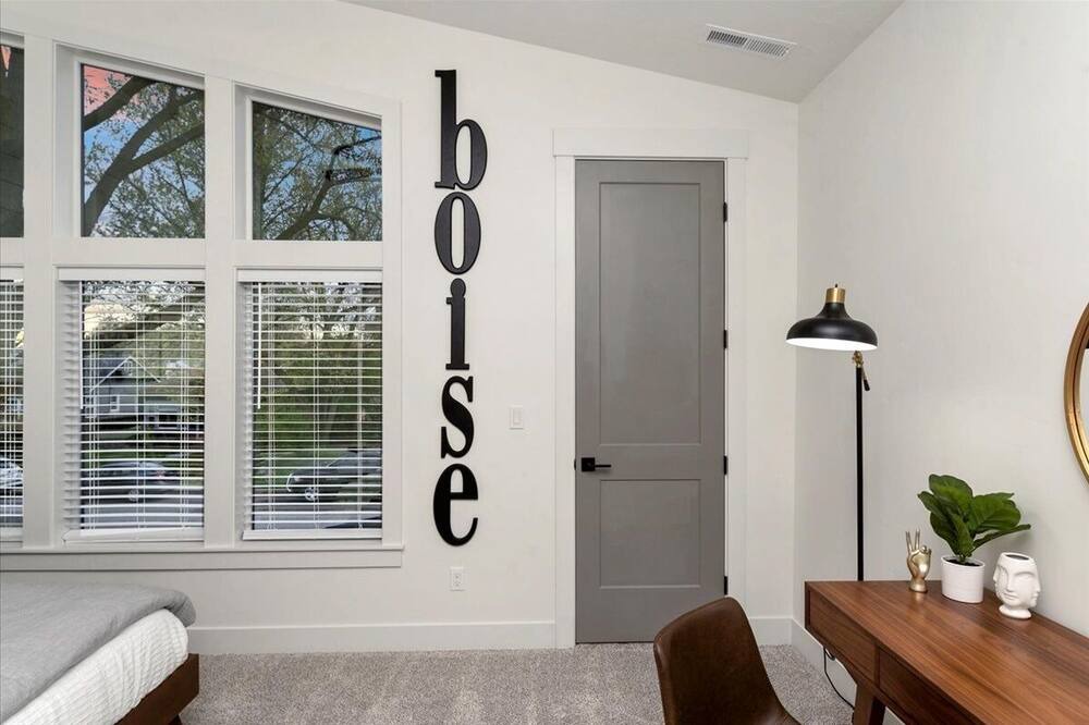 Photo of Others in Southeast Boise