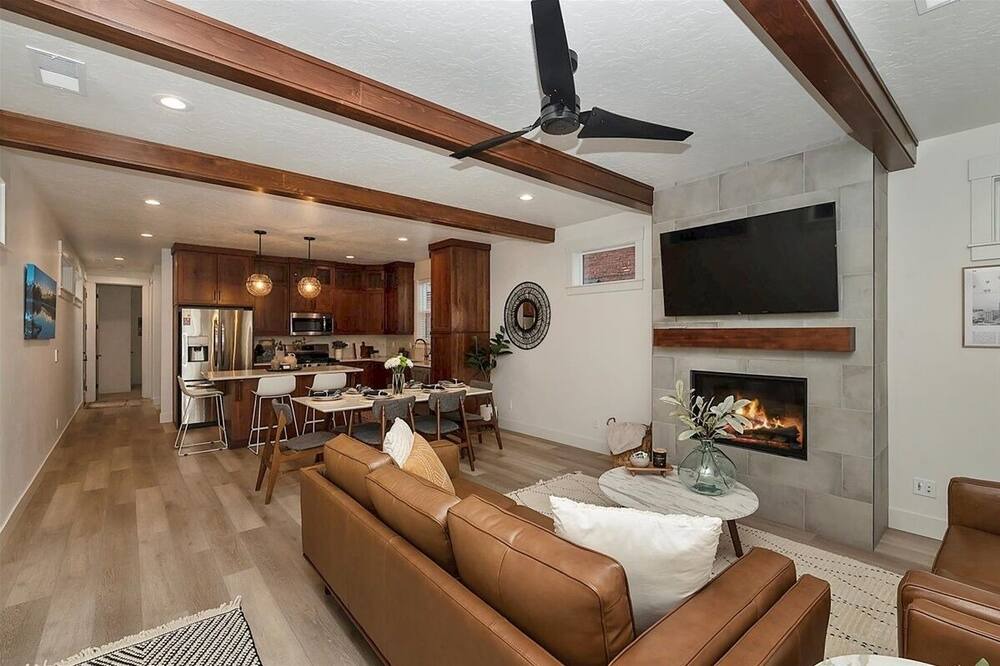 Photo of Livingroom in Southeast Boise