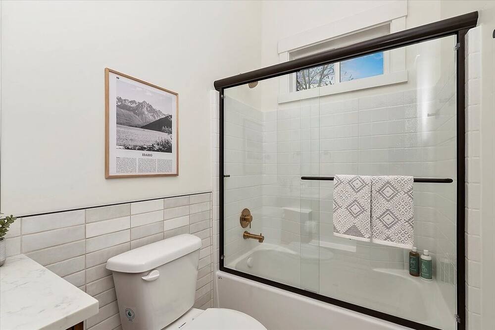 Photo of Bathroom in Southeast Boise