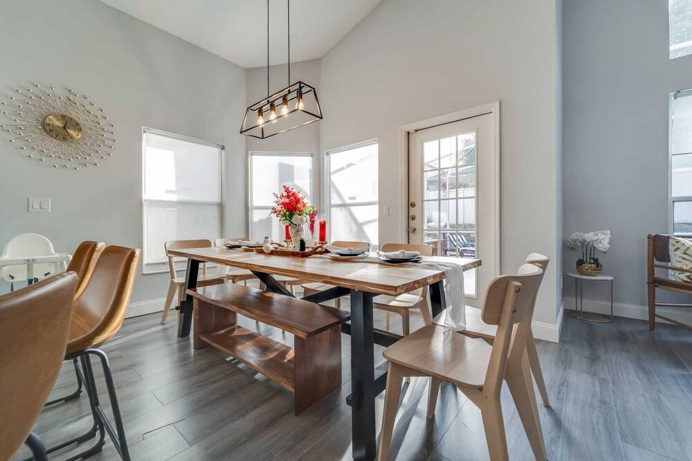 Photo of Kitchen in Lake Davenport Estates