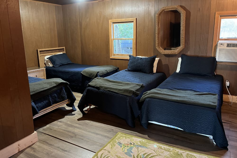 Photo of Bedroom in Whiteville
