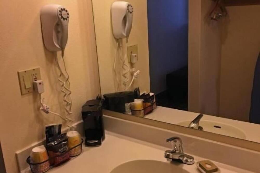 Photo of Bathroom in Kellogg