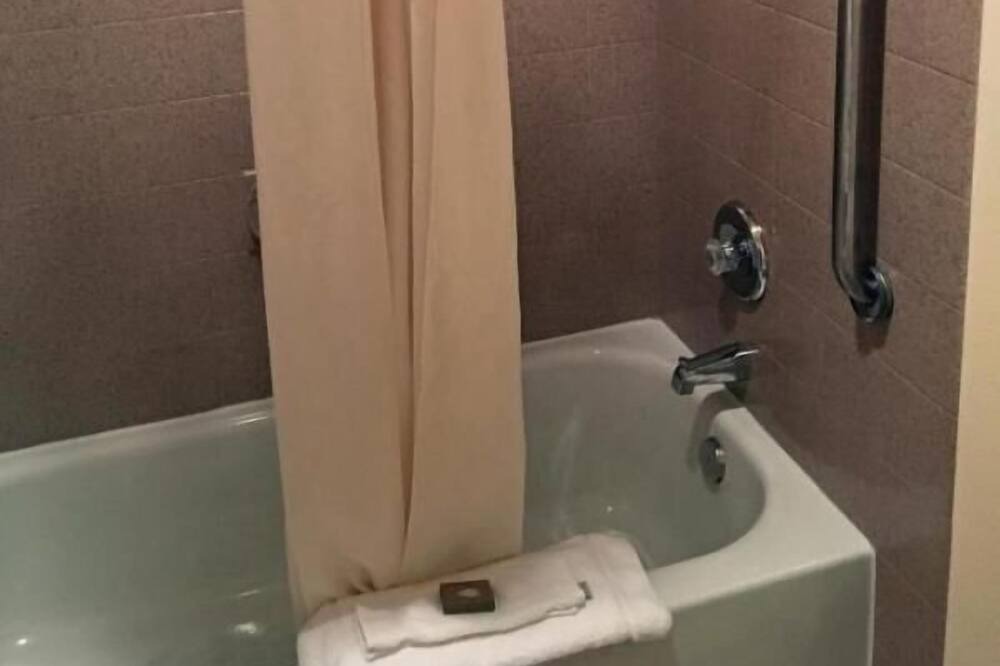 Photo of Bathroom in Kellogg