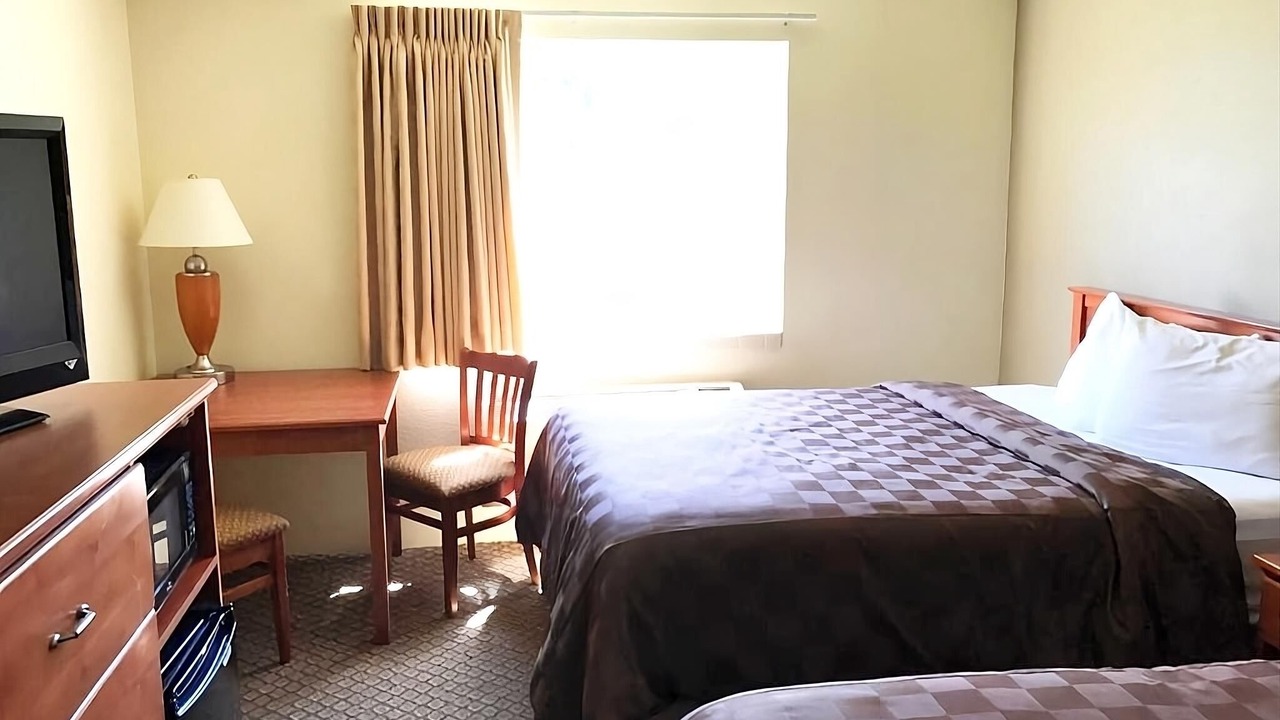 Photo of Bedroom in Kellogg