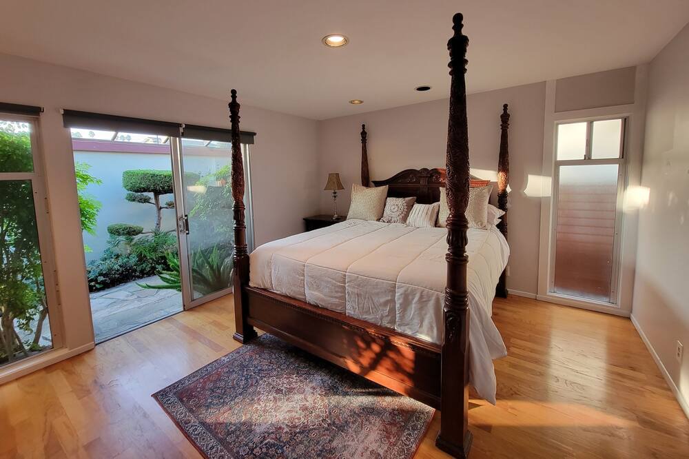 Photo of Bedroom in Coastal San Pedro