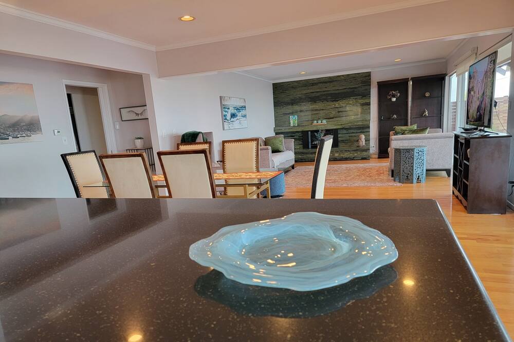 Photo of Livingroom in Coastal San Pedro
