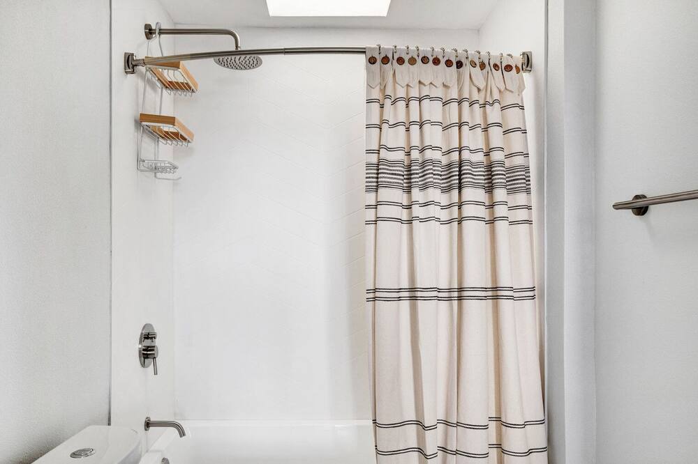 Photo of Bathroom in Rampart Village