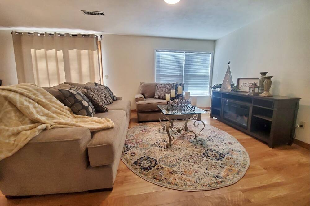 Photo of Bedroom in Heyburn