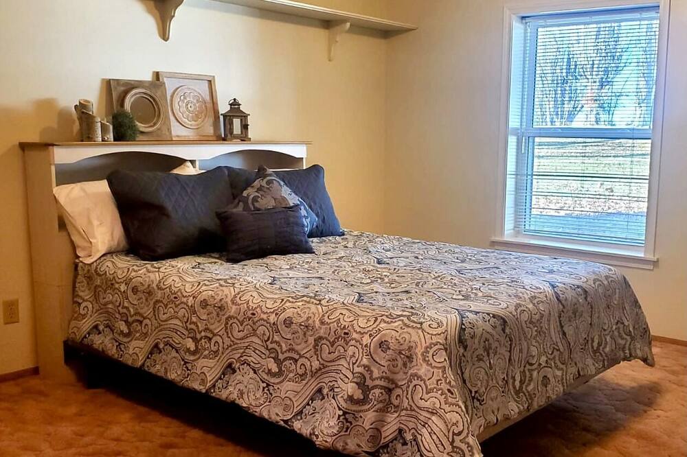 Photo of Bedroom in Heyburn