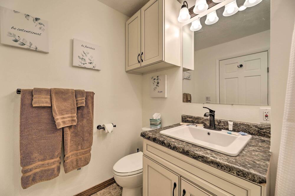 Photo of Bathroom in Alpine Northeast