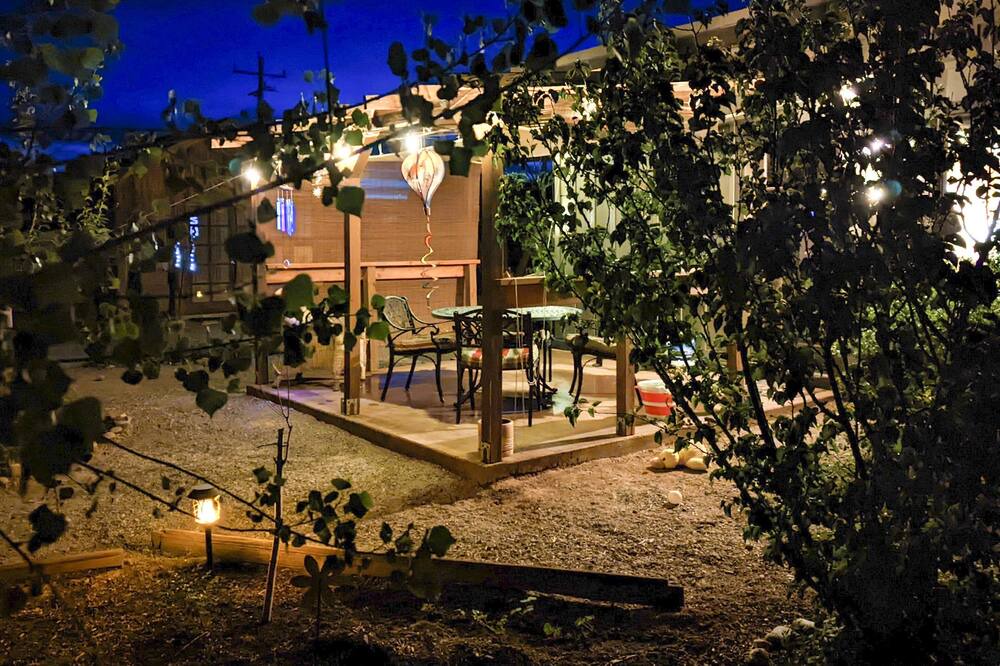 Photo of Outdoor in Bluff