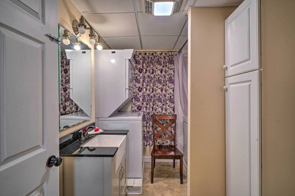 Photo of Bathroom in Williston