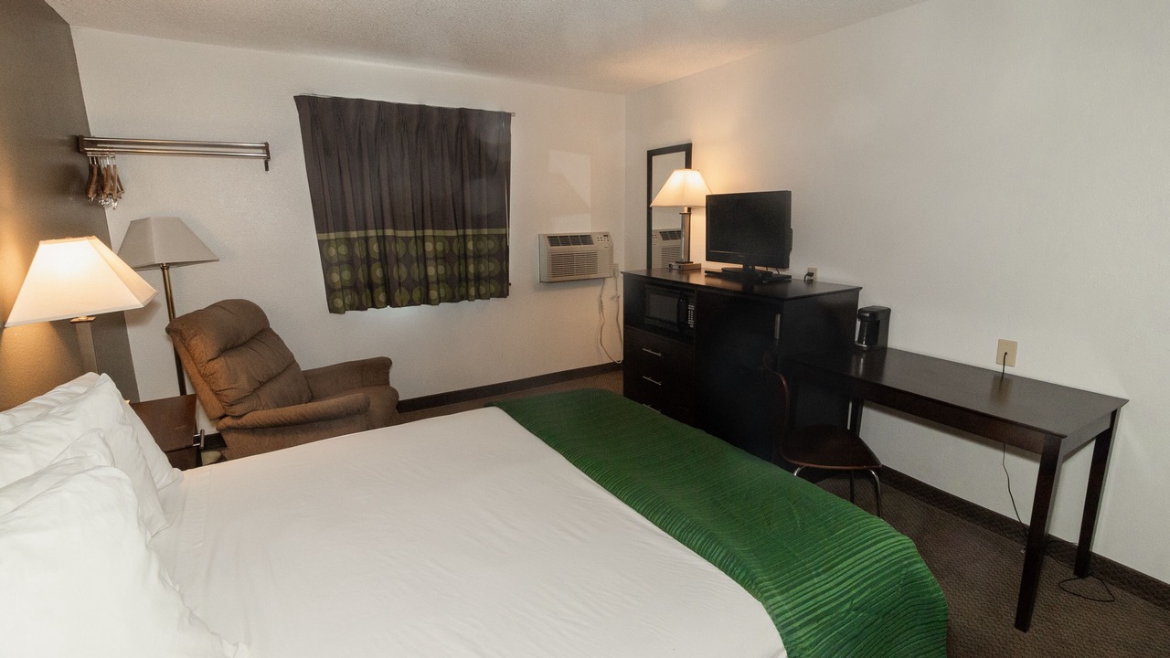 Photo of Bedroom in Franklin to the Fort