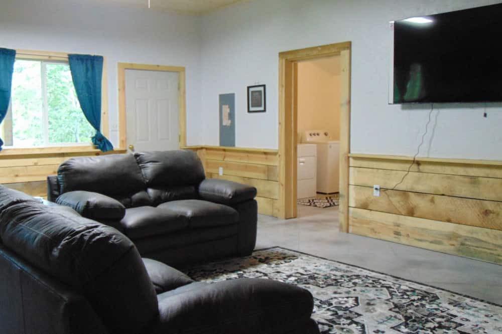 Photo of Livingroom in East Glacier Park Village