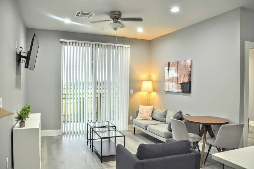Photo of Bedroom in Sealy