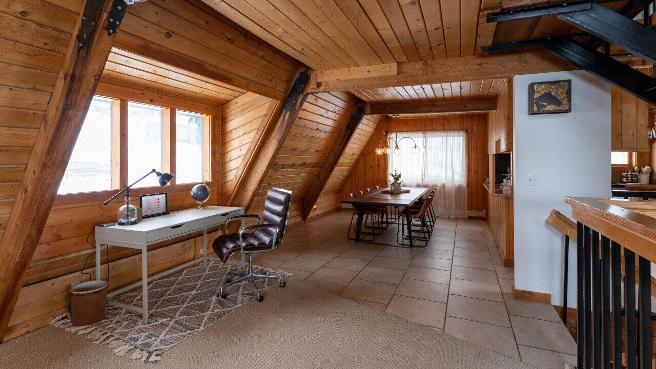 Photo of Livingroom in Livingston
