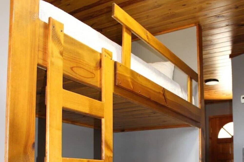 Photo of Bedroom in Canyon Lake