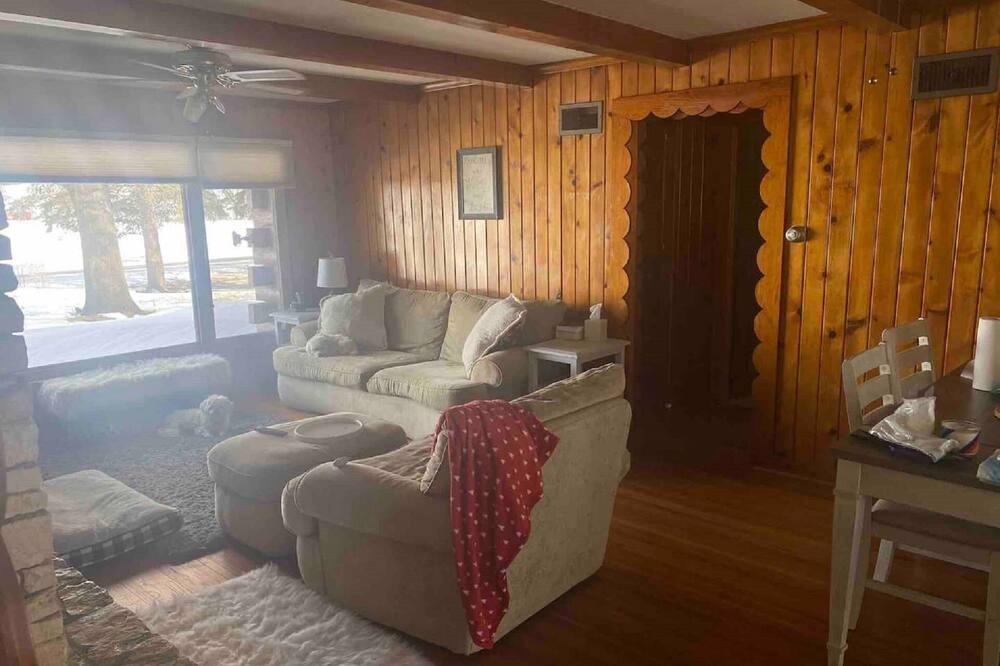 Photo of Livingroom in Hampton