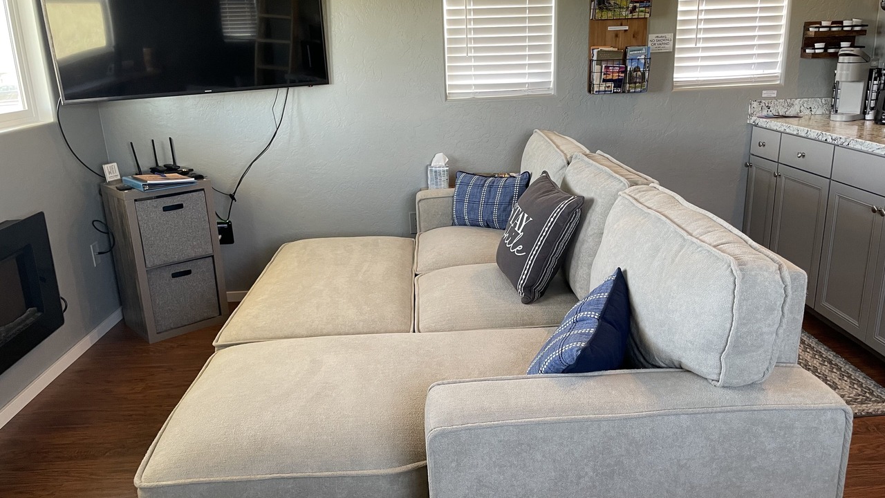 Photo of Livingroom in Broadwater County