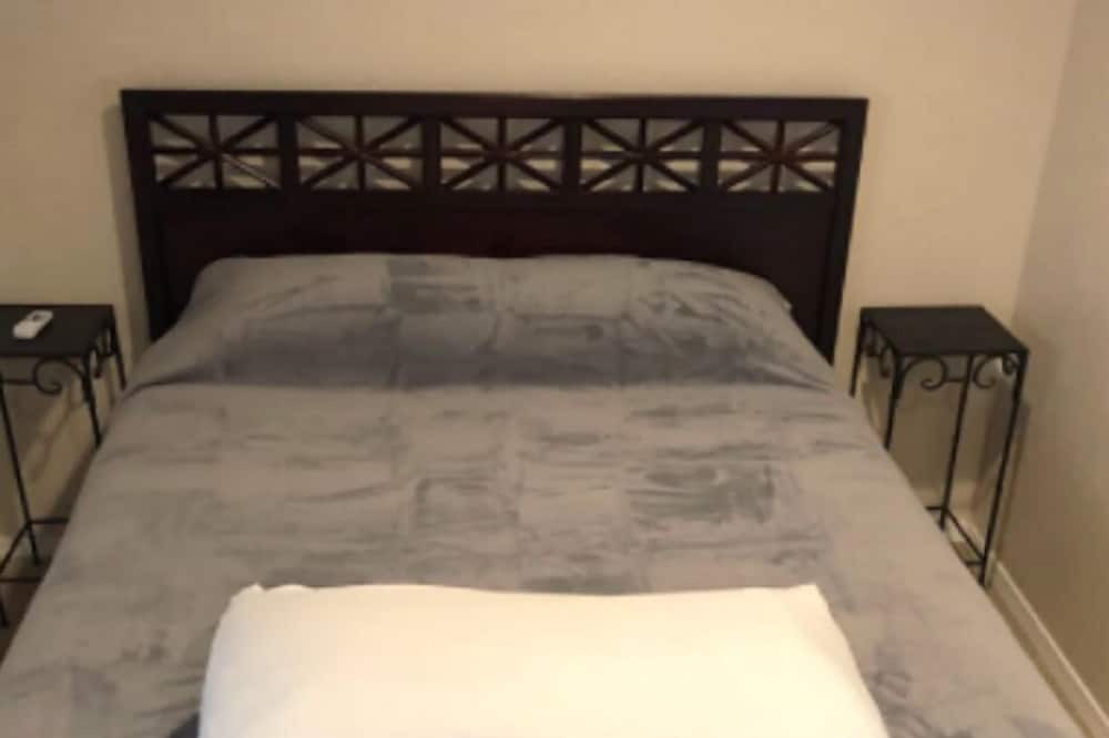 Photo of Bedroom in Bayview
