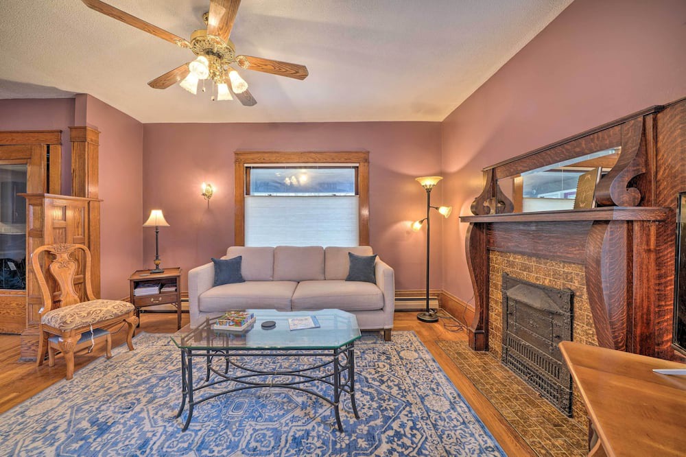 Photo of Livingroom in North Lima