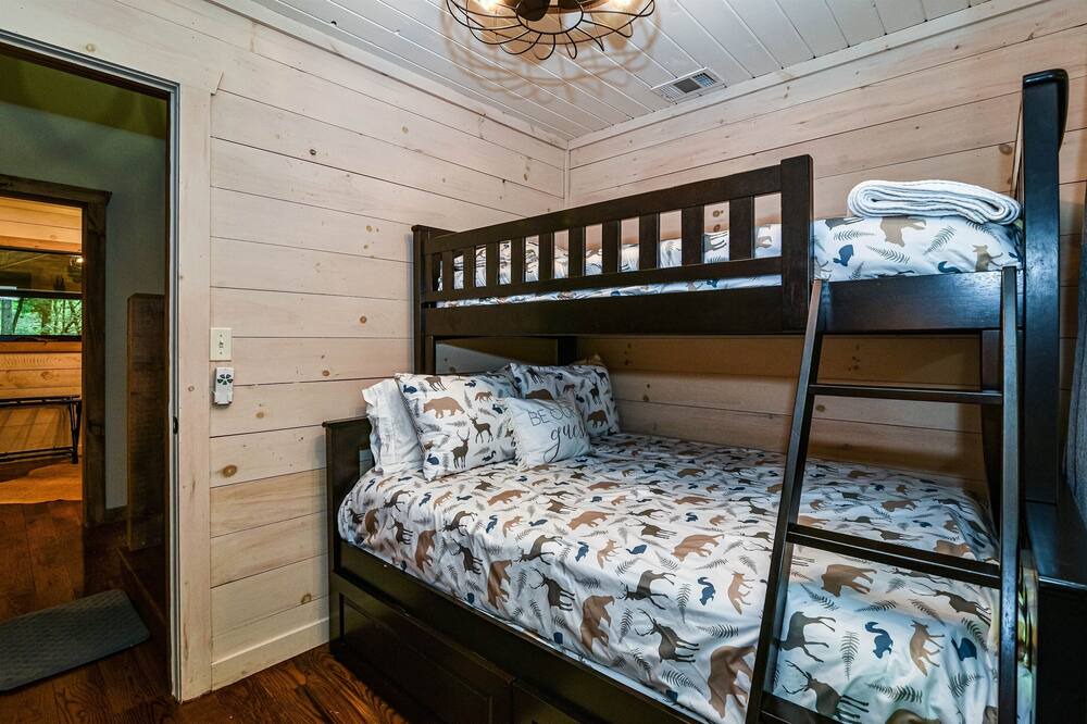 Photo of Bedroom in Blue Ridge