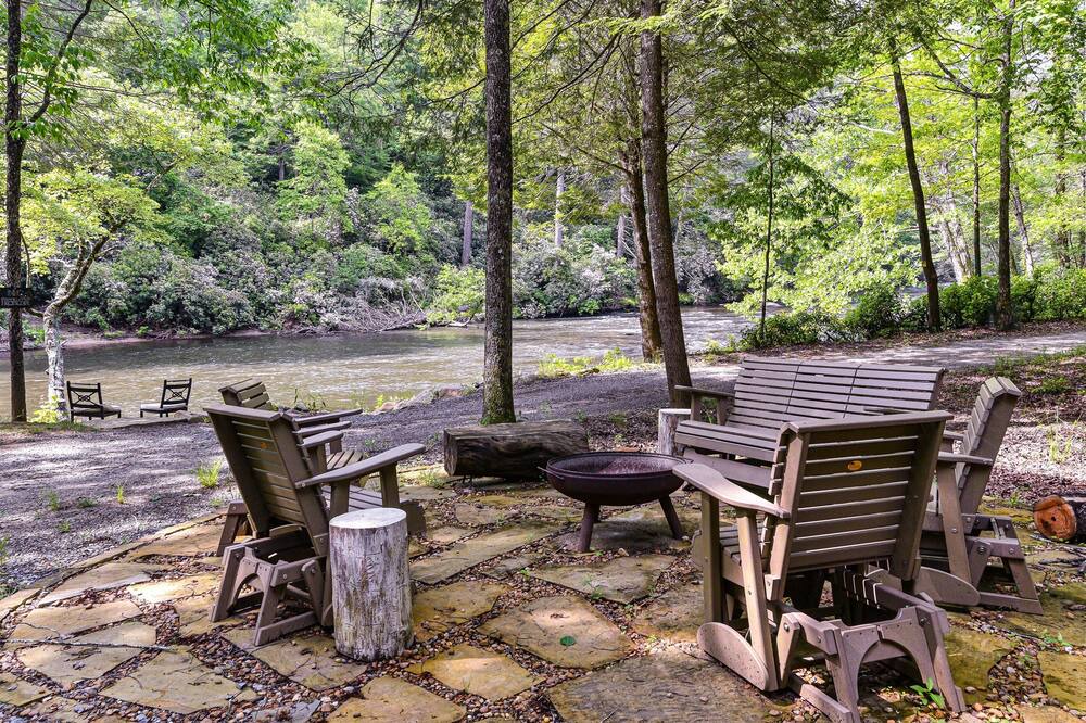 Photo of Outdoor in Blue Ridge