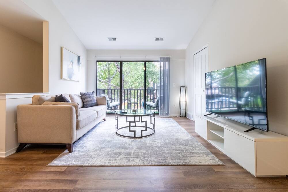 Photo of Livingroom in Northville