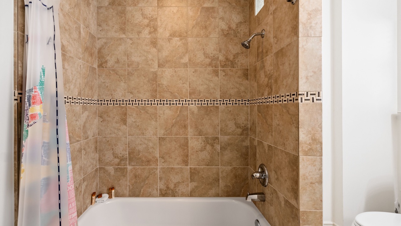 Photo of Bathroom in Greater South River City