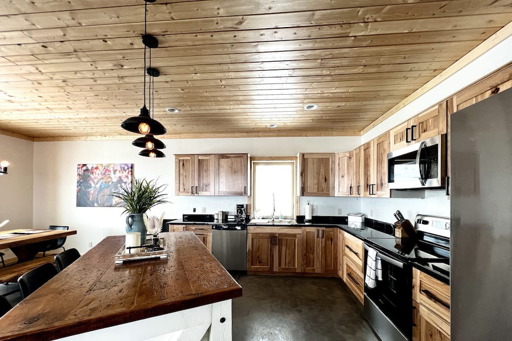 Photo of Kitchen in Story