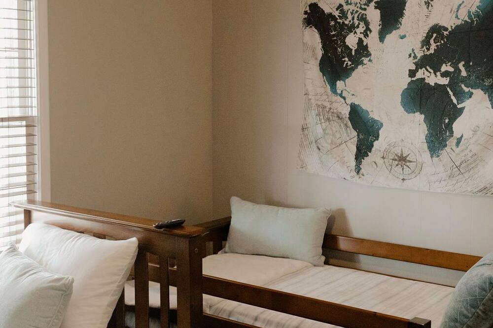 Photo of Bedroom in Sand Springs