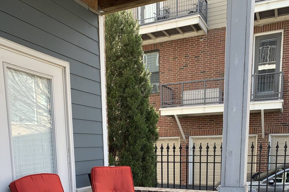 Photo of Patio Balcony in Pinch District