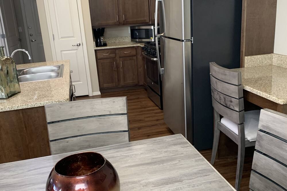 Photo of Kitchen in Pinch District