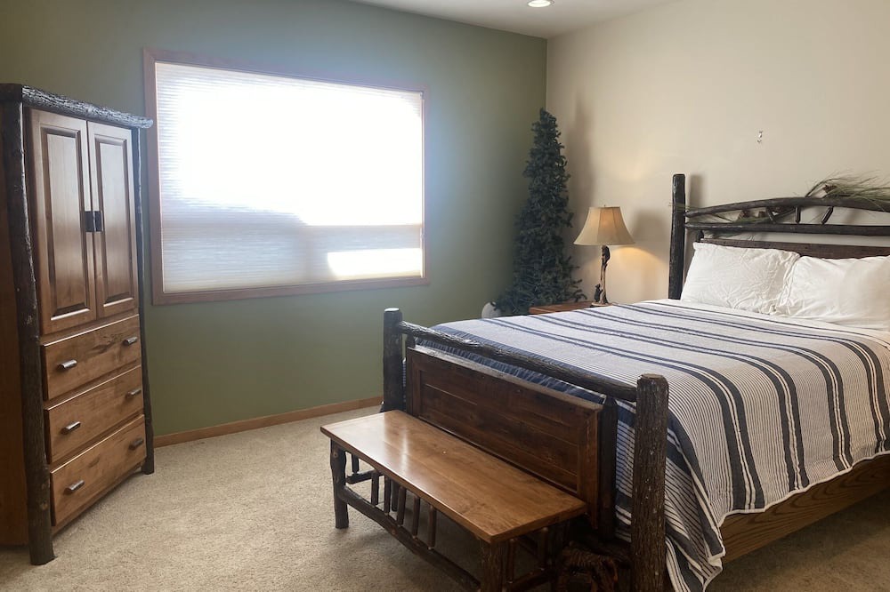 Photo of Bedroom in Alpine