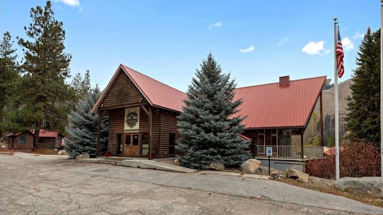 Photo of Buildings in Lowman